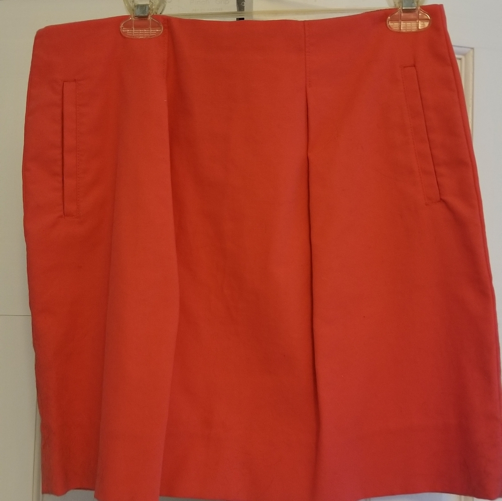 Jcrew mini skirt with front facing pockets